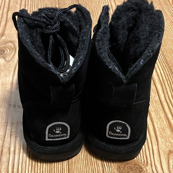 Ladies BearPaw boots - Picture 7 of 10